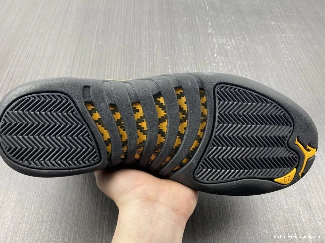Cheap Husky Air 12 CT8013-071 Jordan Taxi Black 0813